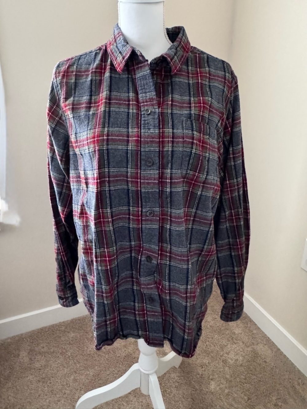 Womens Gray and Red Plaid Button-Up Shirt